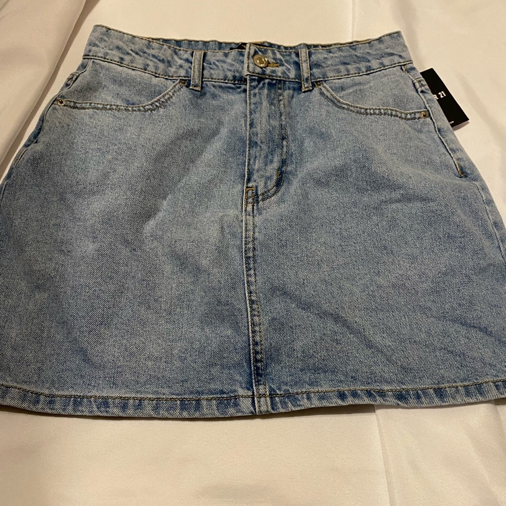 Forever 21 skirt